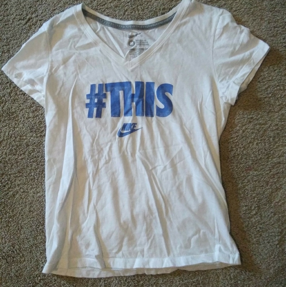 Nike tee